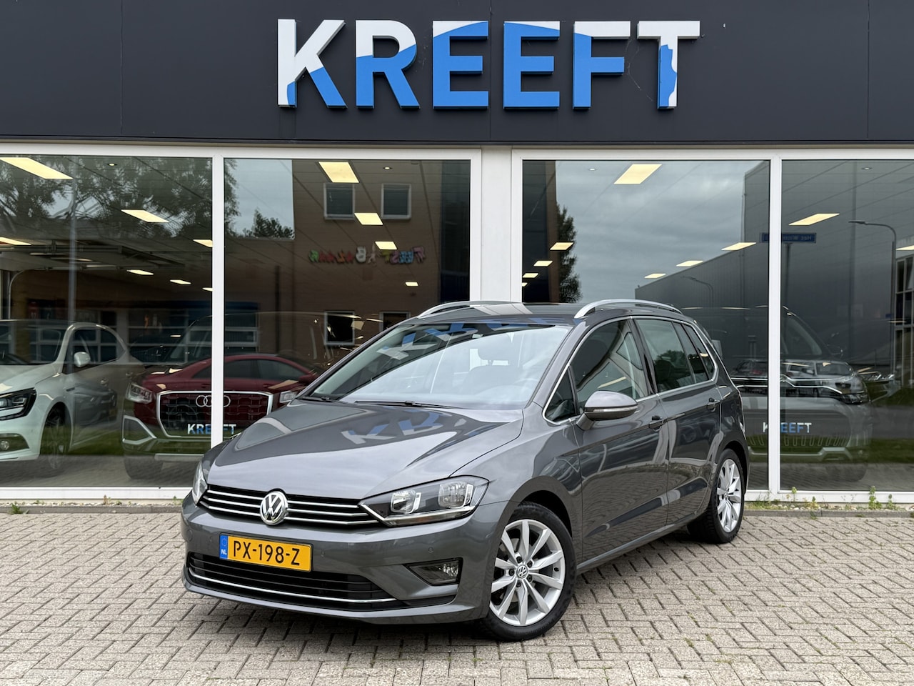 Volkswagen Golf Sportsvan - 1.4 TSI Highline Camera | Automaat - AutoWereld.nl