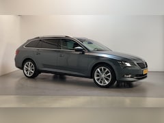 Skoda Superb Combi - 1.5 TSI 150pk DSG ACT Sportline Business Camera Navigatie DAB+ Stoelverwarming