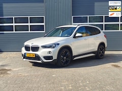 BMW X1 - SDrive18i High Executive headup pano leer vol opties