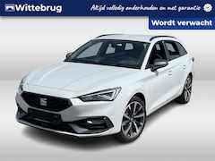 SEAT Leon Sportstourer - 1.4 TSI eHybrid PHEV 204PK FR Business Intense / Stuur + Stoelverwarming / Achteruitrijcam