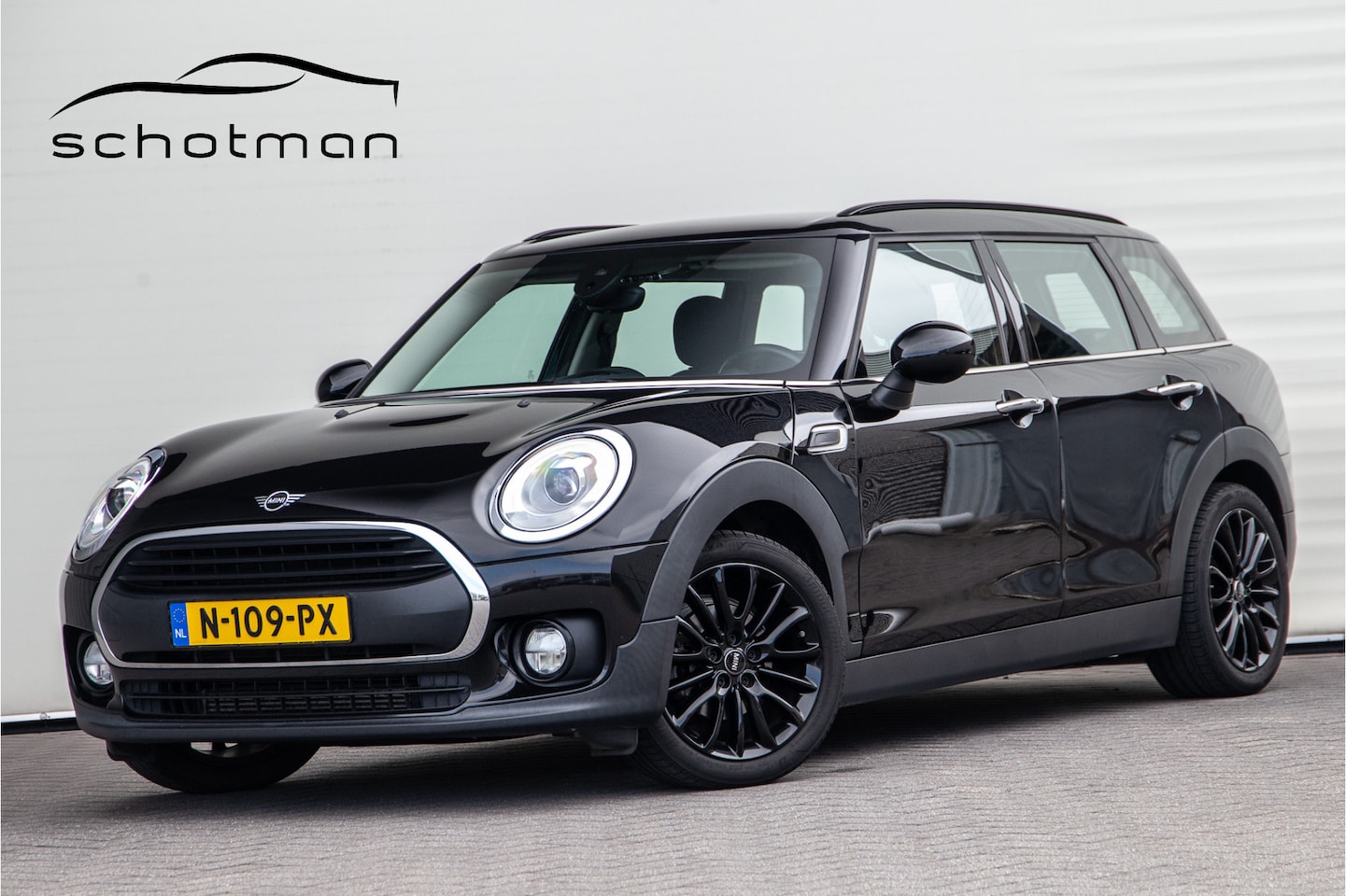 MINI Clubman - Mini 1.5 One Chili Automaat, Navi, PDC, Stoelverwarming, 2018 - AutoWereld.nl