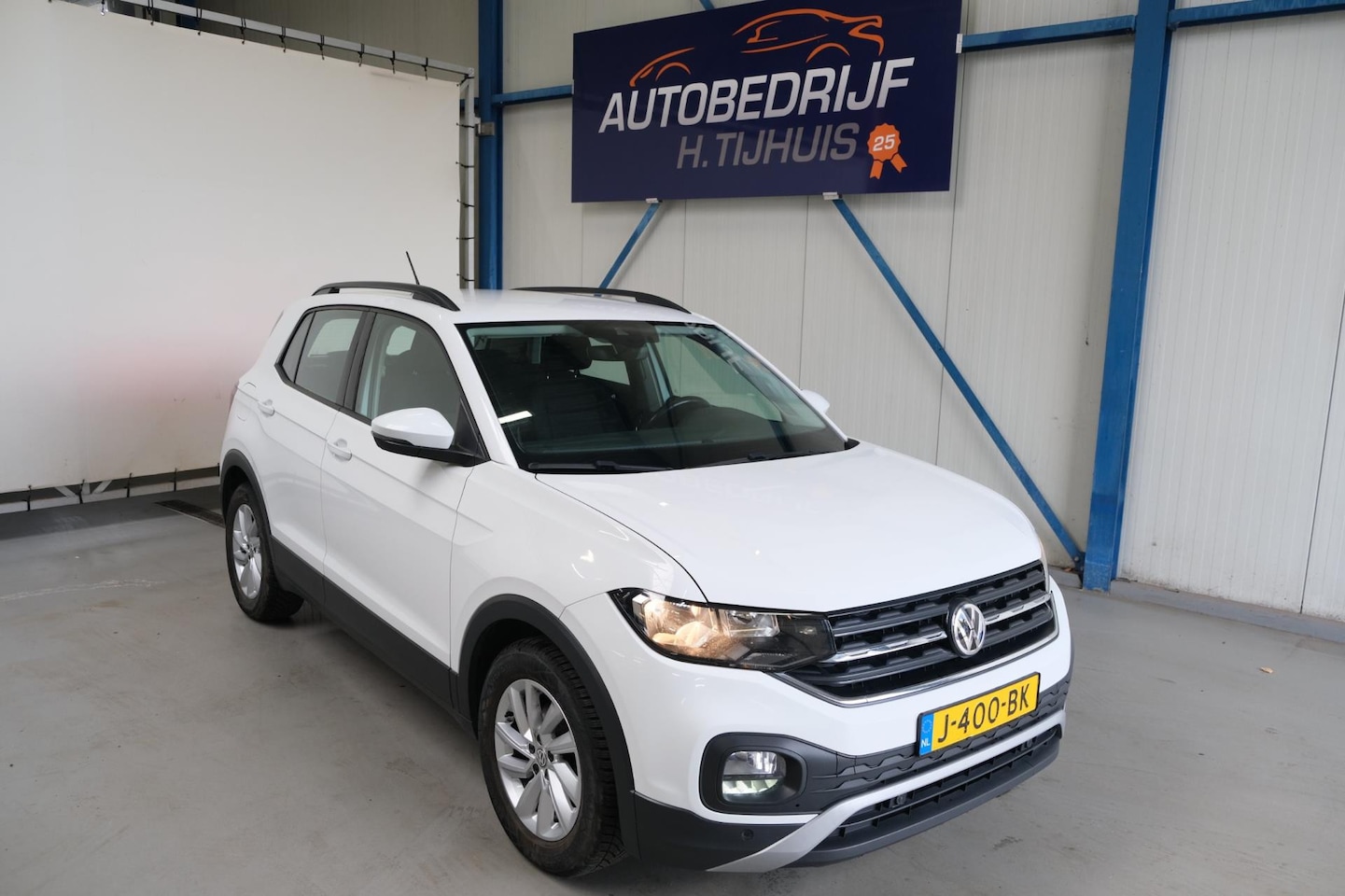 Volkswagen T-Cross - 1.0 TSI Life Automaat - Airco, Cruise, Navi, PDC, Trekhaak. - AutoWereld.nl