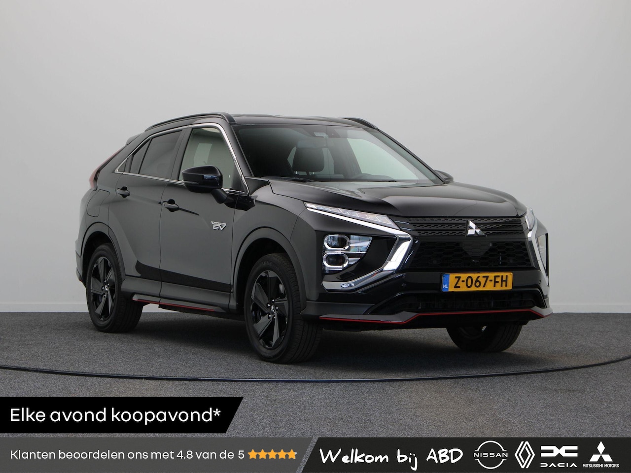 Mitsubishi Eclipse Cross - 2.4 PHEV Black Edition | Stoelverwarming voor & achter | Achteruitrijcamera | Adatpief cru - AutoWereld.nl