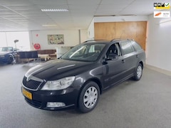 Skoda Octavia Combi - 1.4 TSI Ambition Apk Nieuw, Airco, Cruise, PDC, Trekhaak, N.A.P, 2 sleutels + boekjes, Top