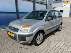 Ford Fusion - 1.4-16V Cool & Sound