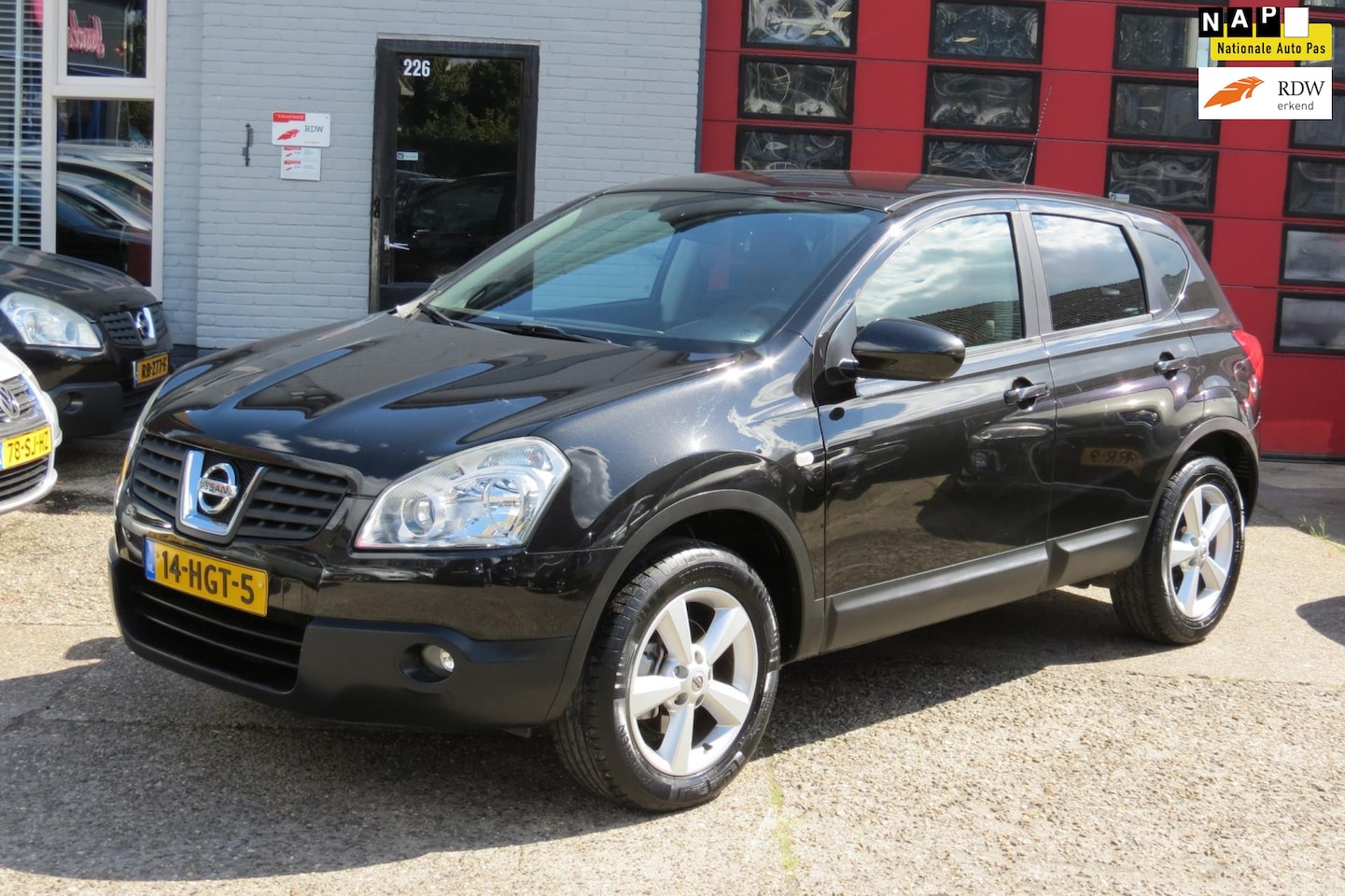 Nissan Qashqai - 1.6 Acenta 1.6 Acenta , AIRCI, PDC , CR CONTR - AutoWereld.nl
