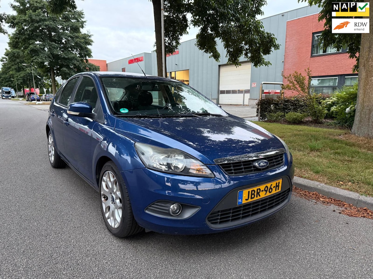 Ford Focus - 1.6 Trend 5 drs airco apk - AutoWereld.nl