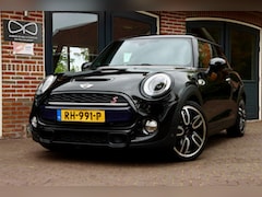 MINI Cooper S - 2.0 Chili Serious Business | NL AUTO | PANORAMA | NAP | HARMAN KARDON