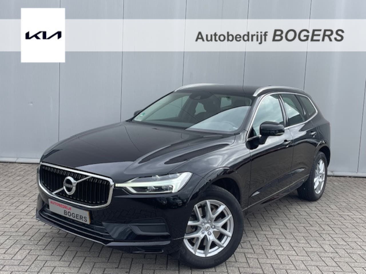 Volvo XC60 - 2.0 T5 Momentum 251 Pk Automaat Navigatie, Climate Control, Cruise Control, 18"Lm, Parkeer - AutoWereld.nl