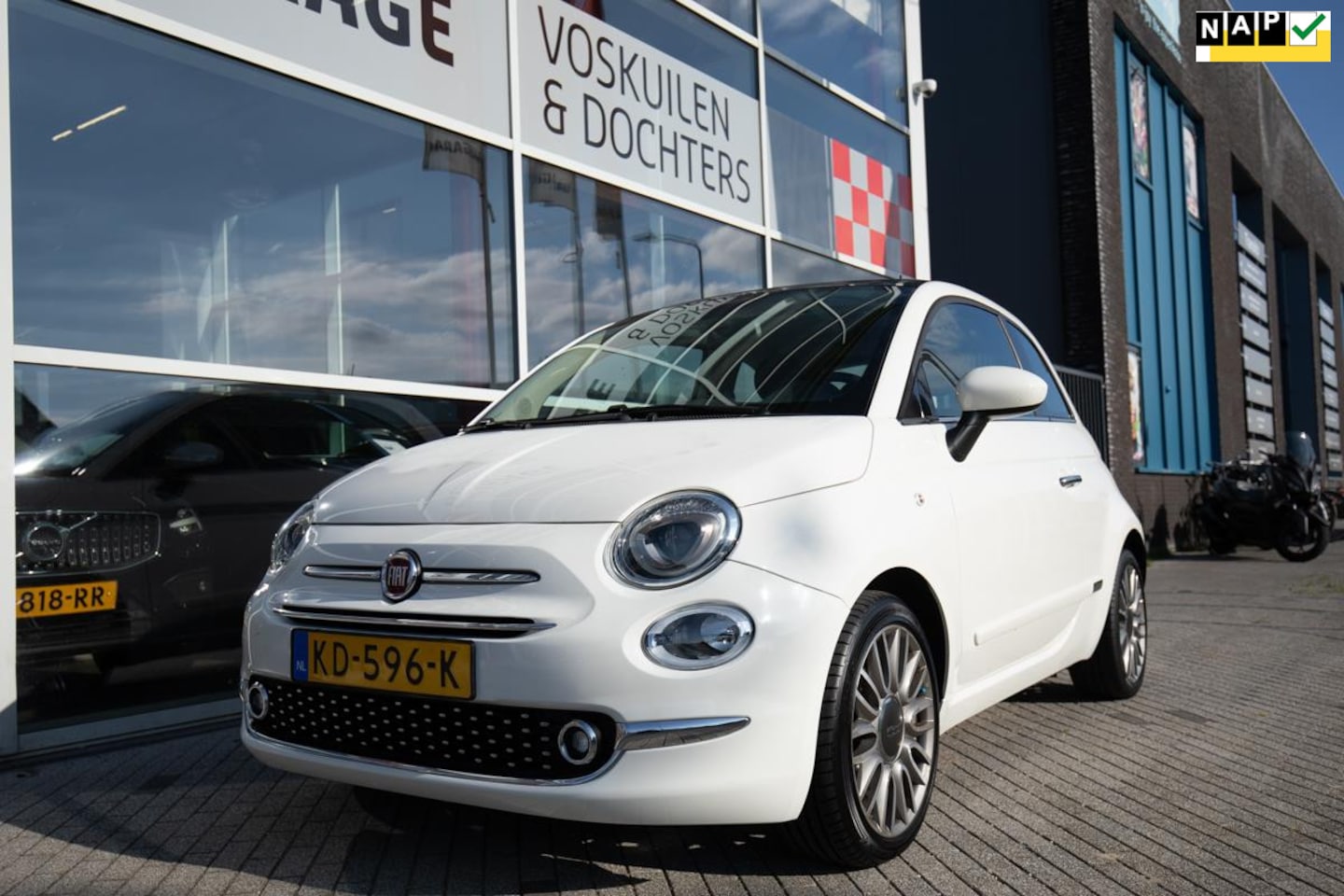 Fiat 500 - 0.9 TwinAir Turbo Lounge | Navigatie |Bluetooth | Panoramadak - AutoWereld.nl