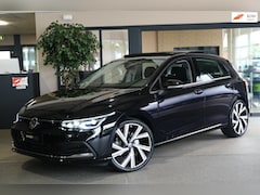 Volkswagen Golf - 1.5 eTSI Style DSG Pano Navi Led Pdc Acc Climate