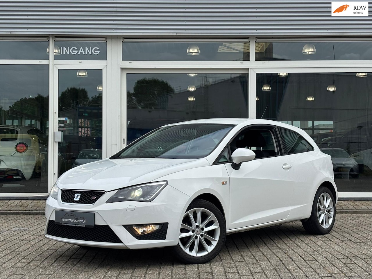 SEAT Ibiza SC - 1.2 TSI FR / Airco / Cruise Control / Elektr.Pakket. - AutoWereld.nl