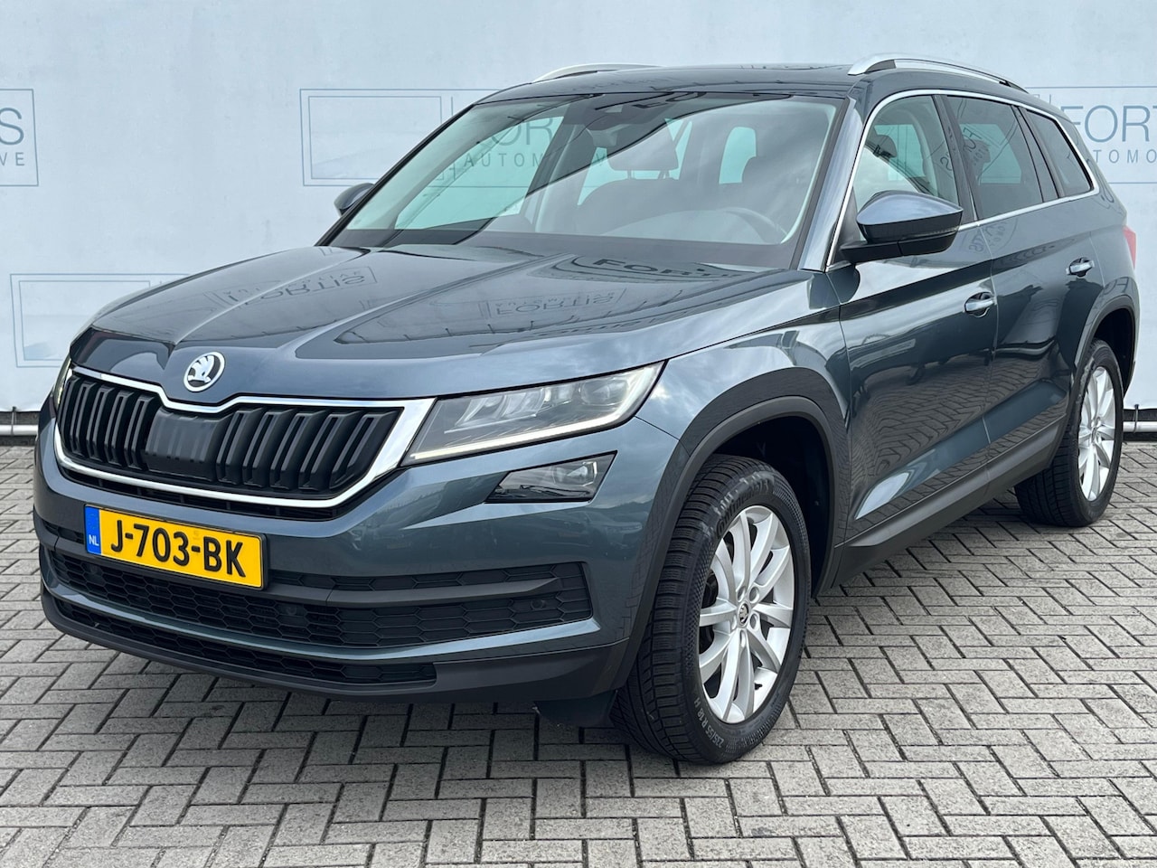 Skoda Kodiaq - 1.5 TSI Business Edition PANODAK | LED | CAMERA - AutoWereld.nl