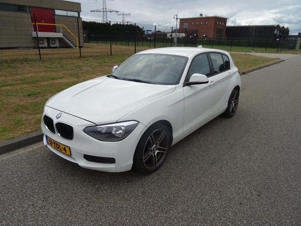 BMW 1-serie - 116i 116i - AutoWereld.nl