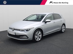 Volkswagen Golf - 1.5TSI/130PK Style · Navigatie · Stoel-& stuurverwarming · Massagefunctie