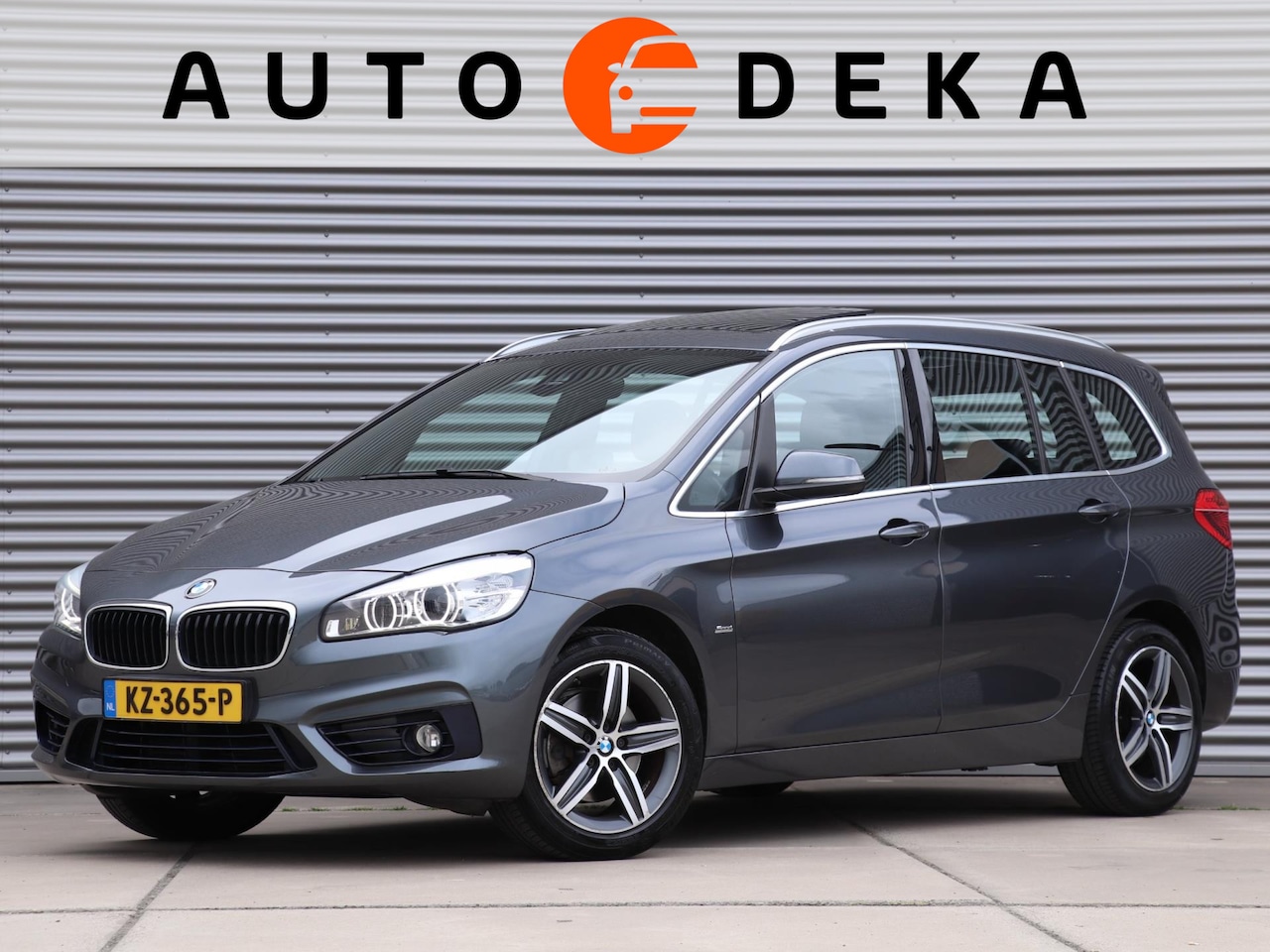 BMW 2-serie Gran Tourer - 218i Centennial High Executive Sport Line *Leder*Panodak* - AutoWereld.nl