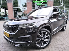 Skoda Kodiaq - 1.5 TSI DSG Sportline Business Panoramadak - Trekhaak - Adaptieve Cr.control - 20Inch LMV