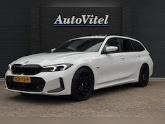 BMW 3-serie Touring - 330e M-Sport Pro | Panodak | Memory | Trekhaak | Laserlight | Adaptive Cruise | Camera