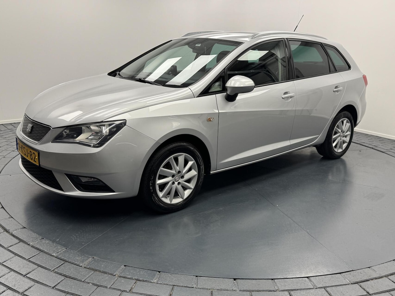 SEAT Ibiza ST - 1.2 TDI Businessline Trekhaak-Navigatie-Cr.contr-Clima-Lm15''velgen - AutoWereld.nl