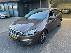 Peugeot 308 SW - 1.2 PureTech Style CLIMA TREKHAAK ORIG NL NAP GOED ONDERHOUDEN
