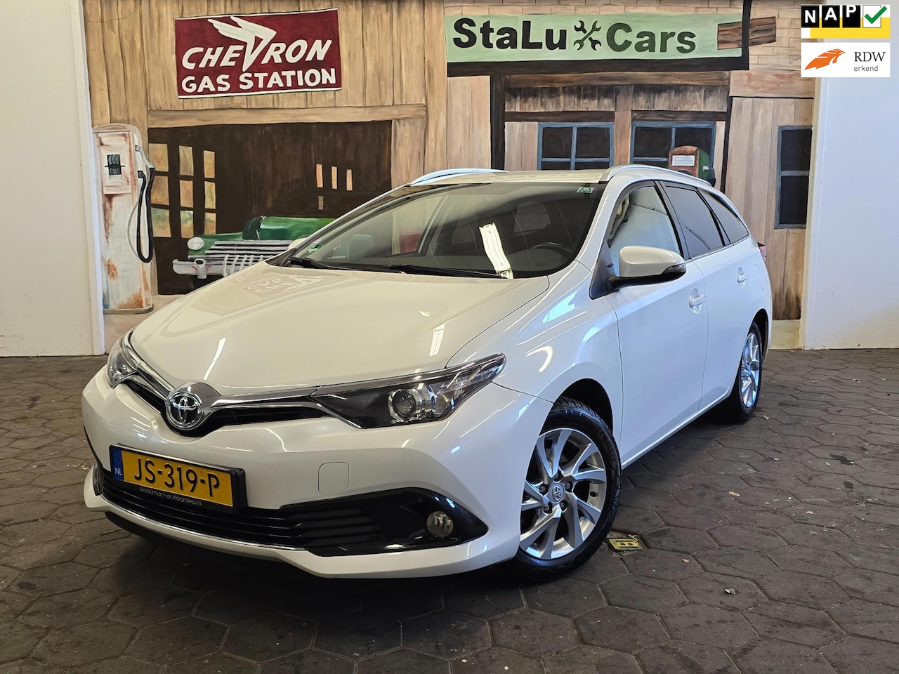 Toyota Auris Touring Sports - 1.2T Aspiration Limited/NAVI/N.A.P/ - AutoWereld.nl