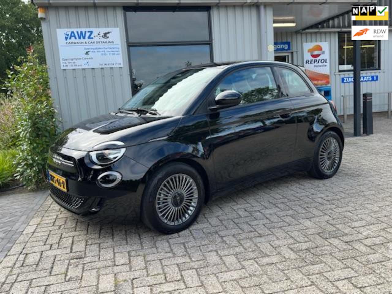 Fiat 500 - Icon 42 kWh |LED|NAVI|CAR PLAY|RIJKLAAR|AUTOMAAT|42 kWh|LM - AutoWereld.nl