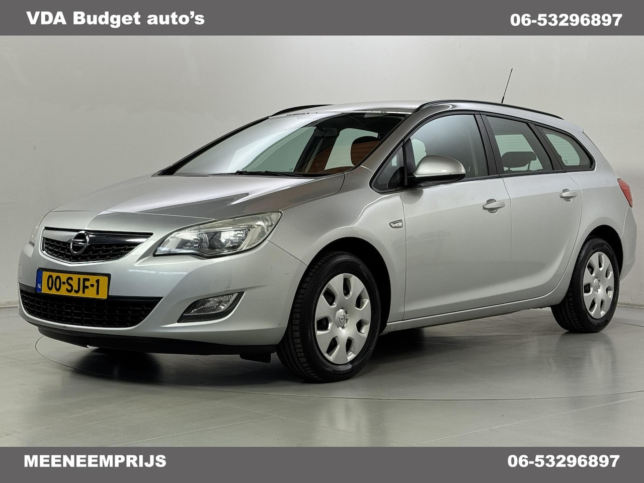 Opel Astra Sports Tourer - 1.4 Edition Trekhaak - AutoWereld.nl