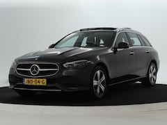 Mercedes-Benz C-klasse Estate - 300 e Luxury Line | Panorama Schuif-Kanteldak | Trekhaak | Keyless-Go | Distronic | Easy-P