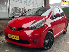 Toyota Aygo - 1.0-12V +|Automaat|5-drs|Cv|Elec-pakket|
