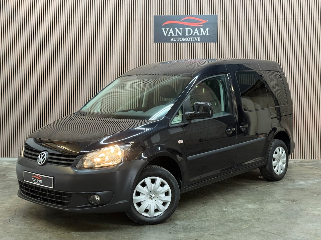 Volkswagen Caddy - 1.2 TSI Combi Life 2011 / 7 PERSOONS / TREKHAAK - AutoWereld.nl
