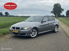 BMW 3-serie - 320d Business Line M Sport Automaat