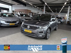 Volkswagen T-Roc - 1.5 TSi 150PK DSG Sport Business R-Line CAMERA/NAVI/ADAPT.CRUISE/PDC/19INCH/AFN.TREKHAAK