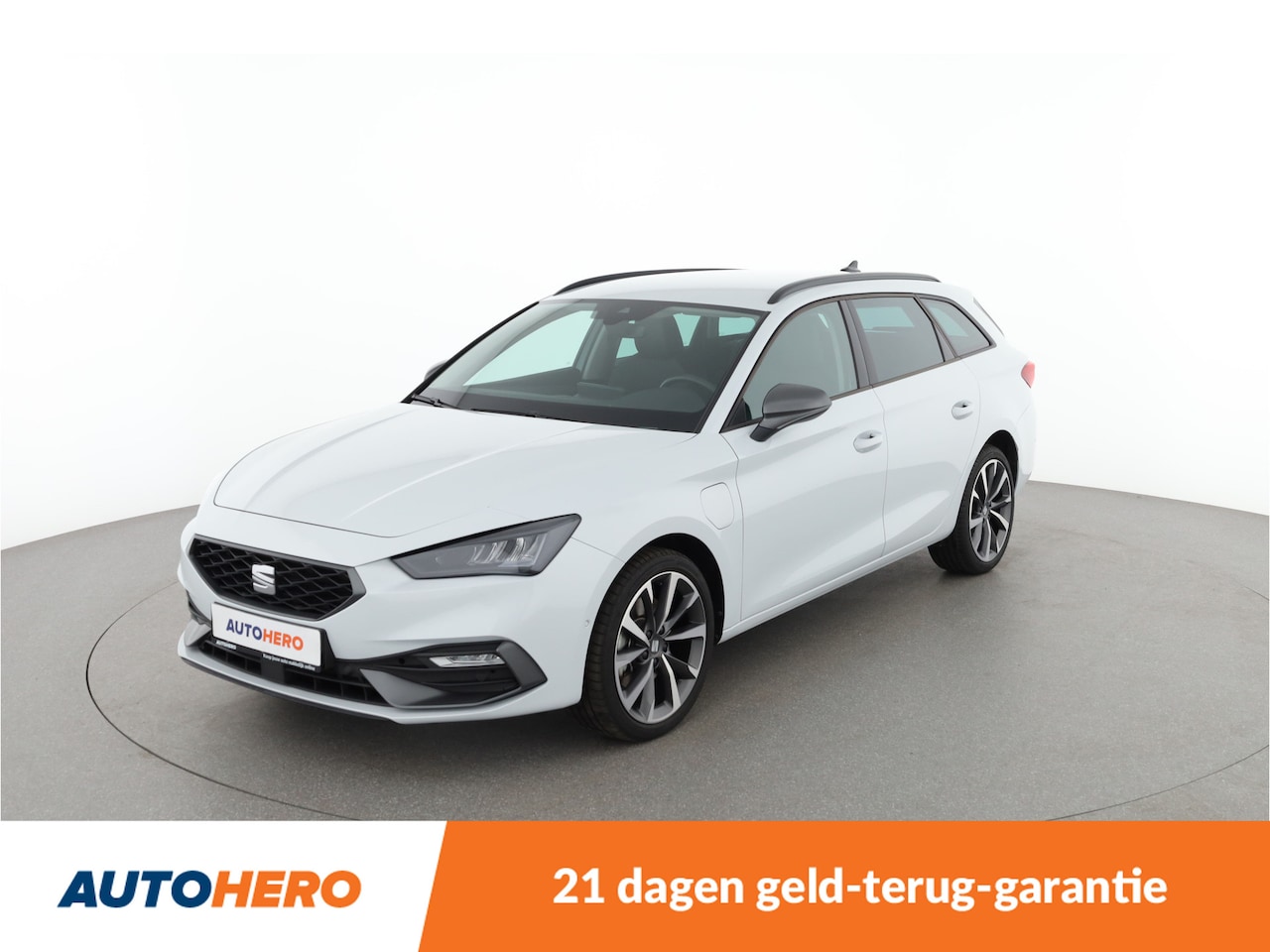 SEAT Leon Sportstourer - 1.4 TSI eHybrid PHEV FR Business Intense l GD20000 l - AutoWereld.nl