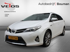 Toyota Auris Touring Sports - 1.8 Hybrid Lease+ Navigatie / Pano / Stoelver