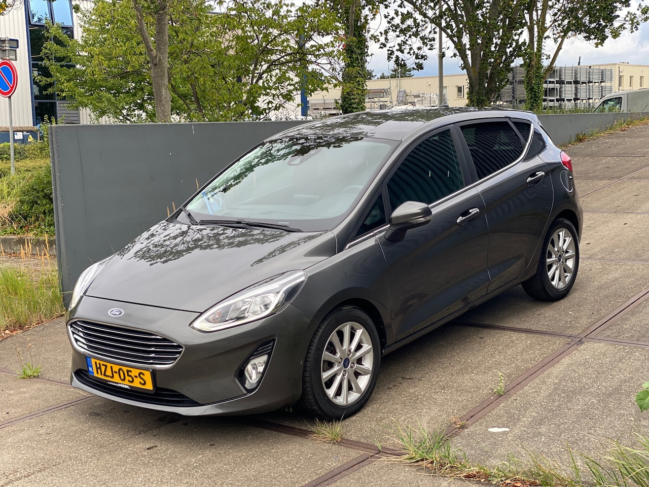 Ford Fiesta - 1.0 EcoBoost Vignale Turbo Camera Apl 2Jaar Apk - AutoWereld.nl