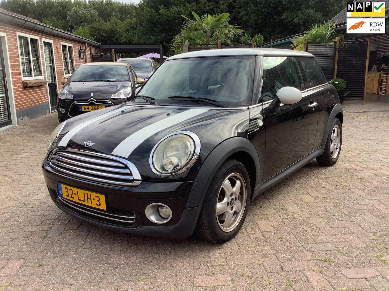 MINI Cooper - Mini 1.6 Pepper NIEUWE APK 08-2026 (ingeruild zo weg) - AutoWereld.nl