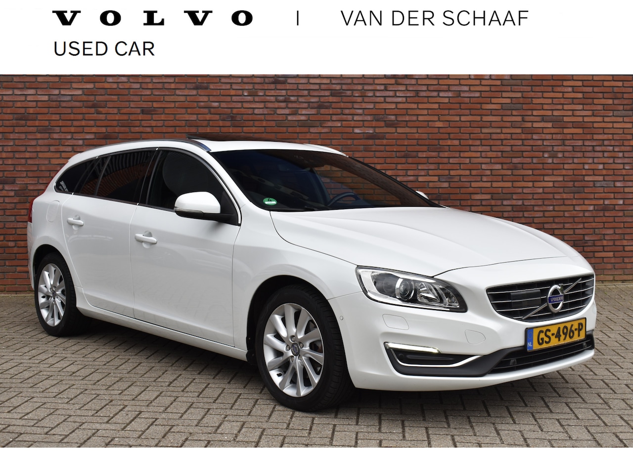 Volvo V60 - T4 190PK Summum | ACC | Trekhaak afneembaar | Schuifkanteldak | - AutoWereld.nl