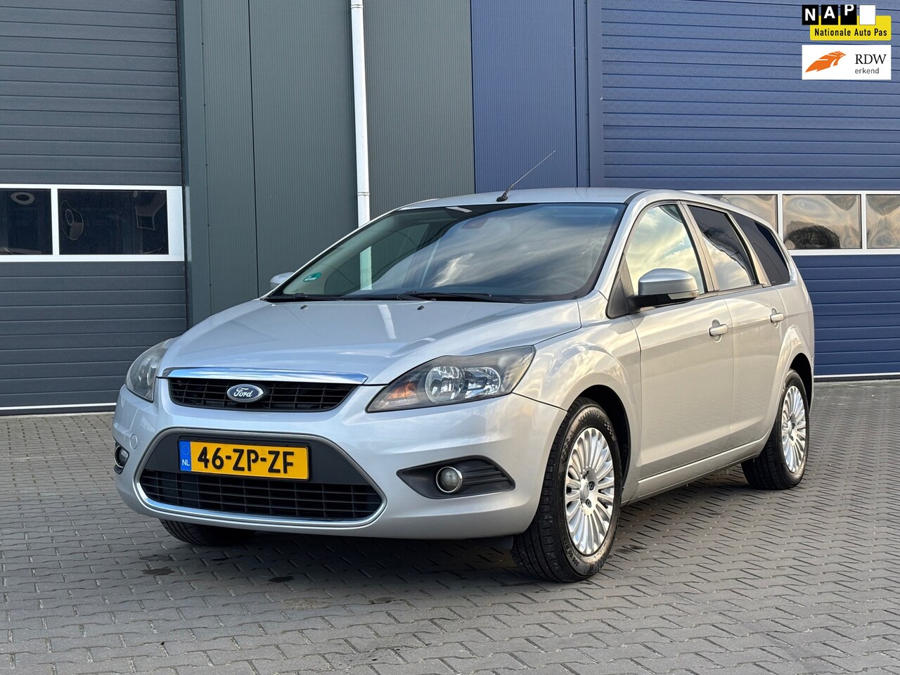 Ford Focus Wagon - 1.6 Titanium | Airco + cruise | - AutoWereld.nl