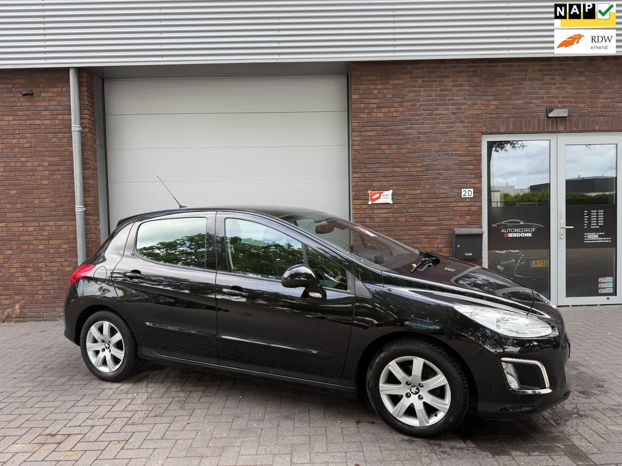 Peugeot 308 - 1.6 VTi Première|AIRCO|NAVI|NIEUWE APK|CRUISE - AutoWereld.nl