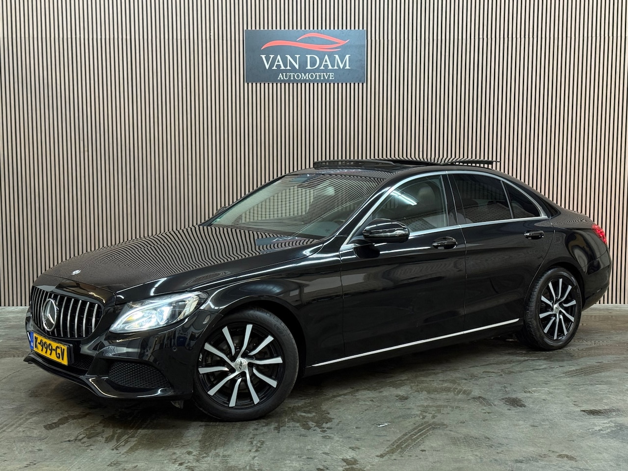 Mercedes-Benz C-klasse - 200 AMG-Line 2016 PANO LED CAMERA NAVI - AutoWereld.nl
