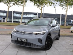 Volkswagen ID.4 - Pro 77 kWh 150KW | Warmtepomp | Carplay/Android | Virtual | Navigatie | LED | DAB |