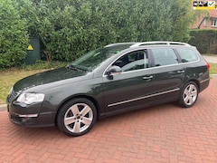 Volkswagen Passat Variant - 3.2 V6 Highline 4M dsg rijd heerlijk unieke auto