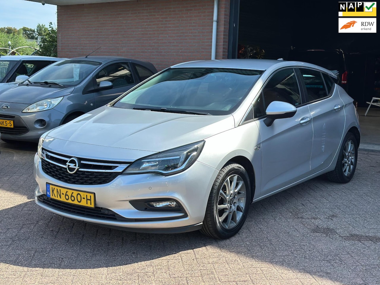 Opel Astra - 1.0 Business+ EXPORT, HANDEL, LEES TEKST!! - AutoWereld.nl