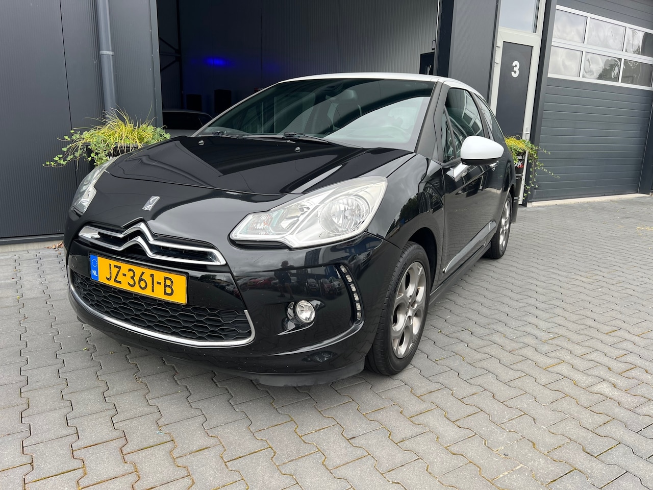 CITROEN DS3