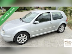 Volkswagen Golf - 2.0 Pacific lees advertentie