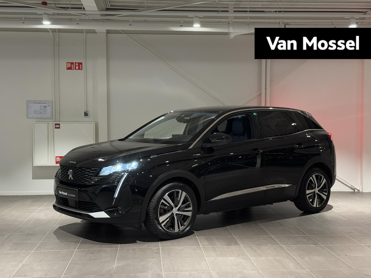 Peugeot 3008 - 1.6 HYbrid 225 Blue Lease Allure | Camera | Navigatie | Climate control - AutoWereld.nl
