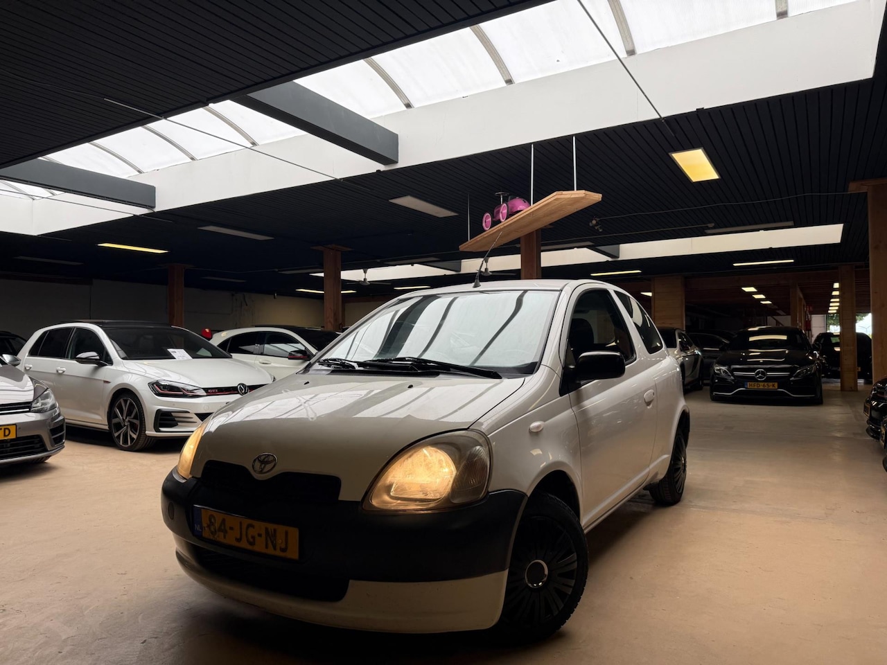 Toyota Yaris - 1.0-16V VVT-i Terra 1.0-16V VVT-i Terra - AutoWereld.nl
