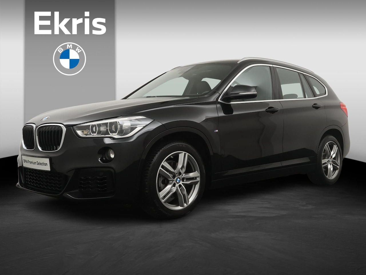 BMW X1 - sDrive18i High Executive Edition B| M Sport | Trekhaak | Leder | Stoelverwarming | Parkeer - AutoWereld.nl