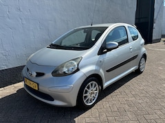 Toyota Aygo - 1.0-12V + - Airco - LMV