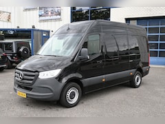 Mercedes-Benz Sprinter - 317 CDI L2H2 RWD 3500 kg trekhaak, Geveerde stoel, Navigatie met camera